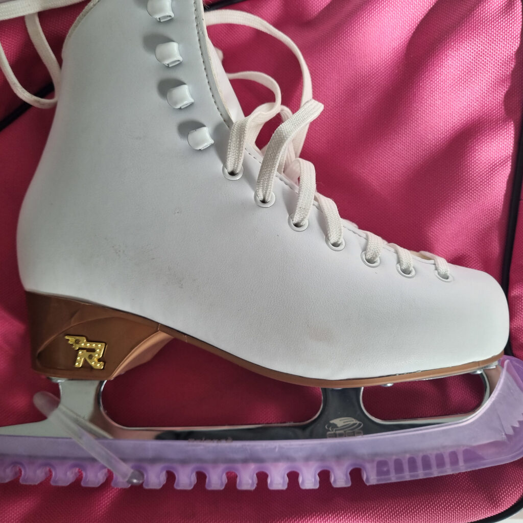 Risport Venus 245 White