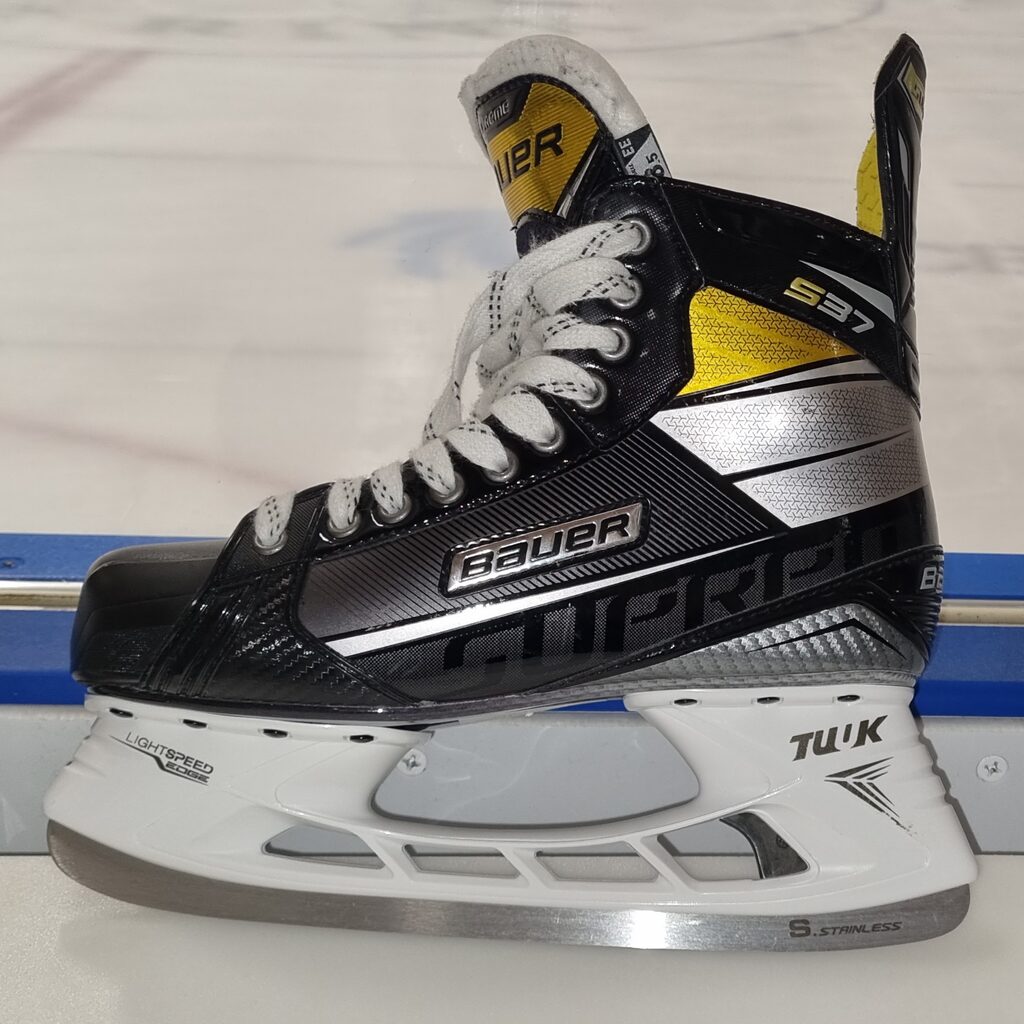 Bauer Supreme S37 Box 8.5 EE